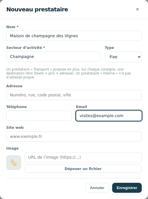Création du prestataire Maison de champagne des Vignes, avec secteur, type et coordonnées.