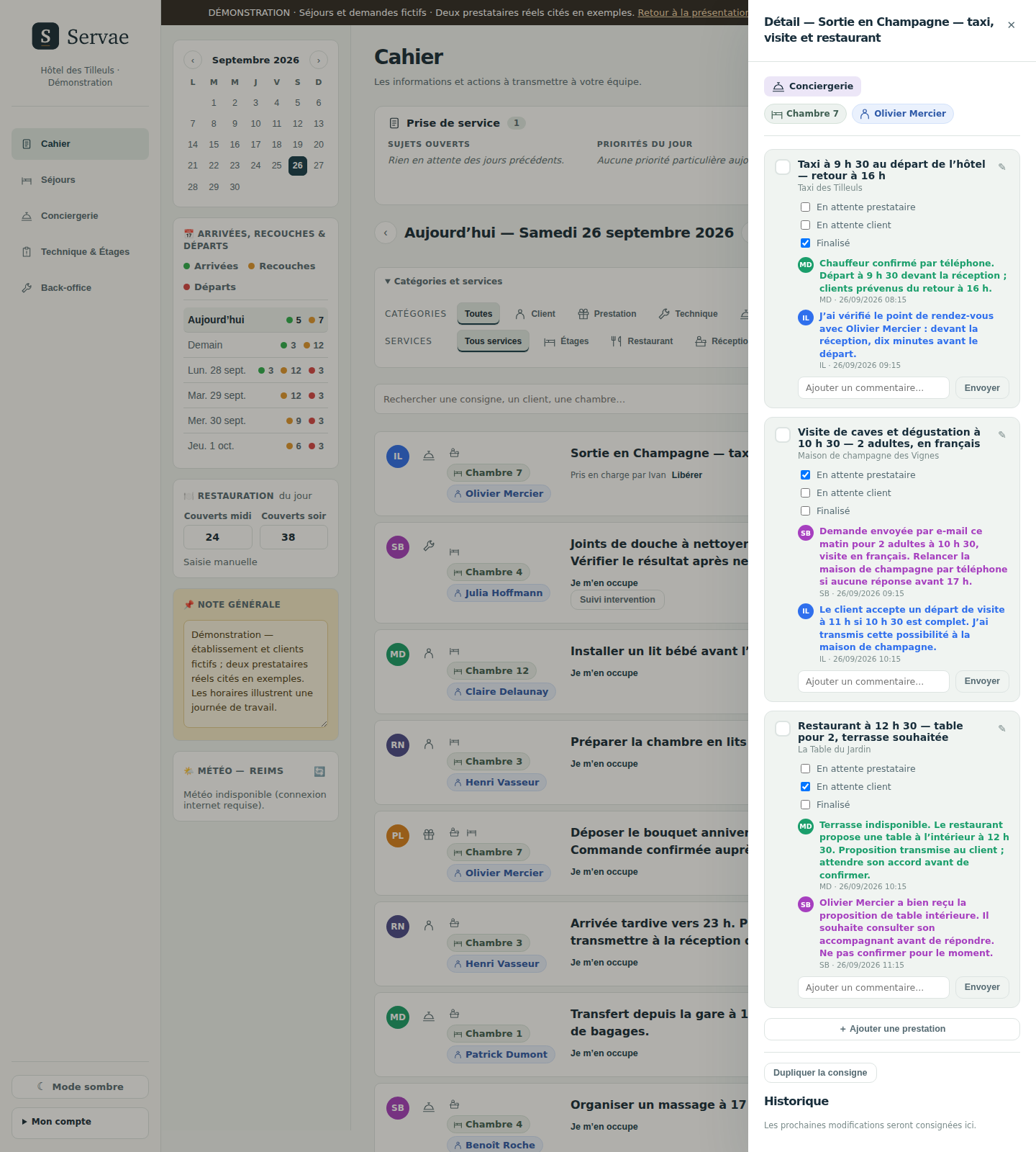 Cahier avec la consigne prise en charge par Ivan et panneau de détail ouvert à droite : les commentaires expliquent les attentes.